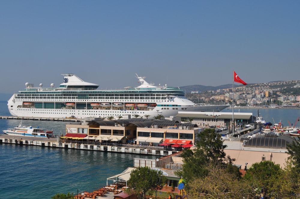 Kayhanbey Hotel Kusadası Kültér fotó