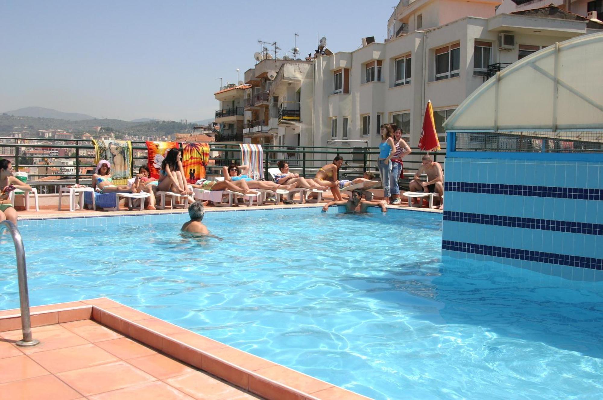 Kayhanbey Hotel Kusadası Kültér fotó