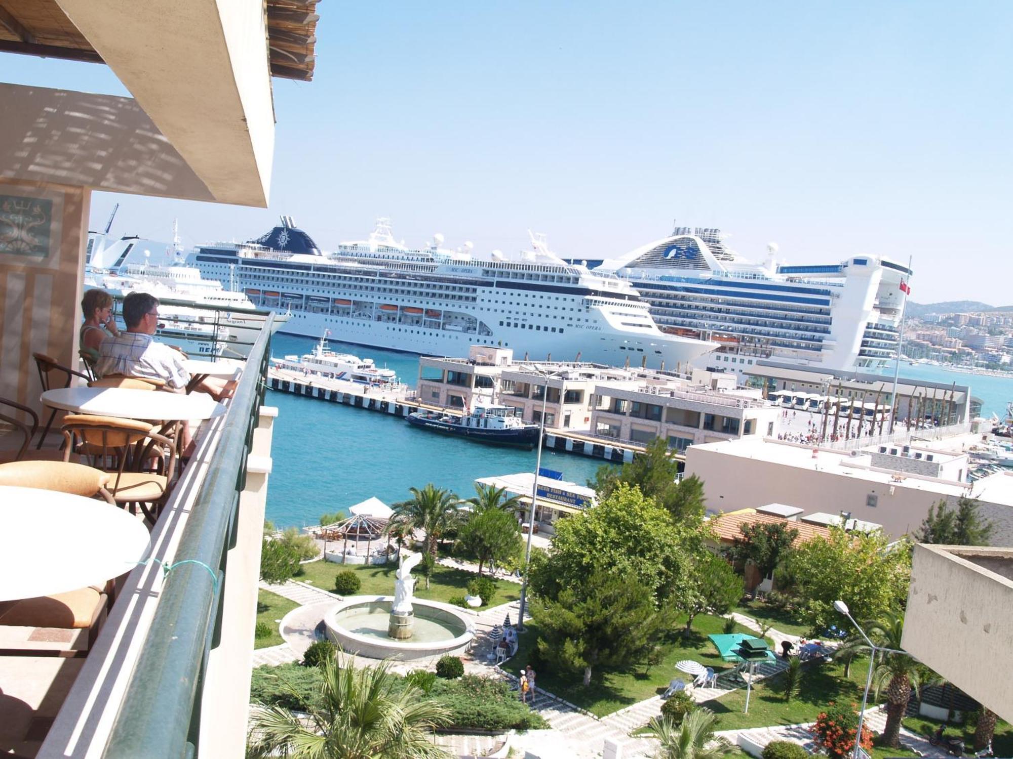 Kayhanbey Hotel Kusadası Kültér fotó